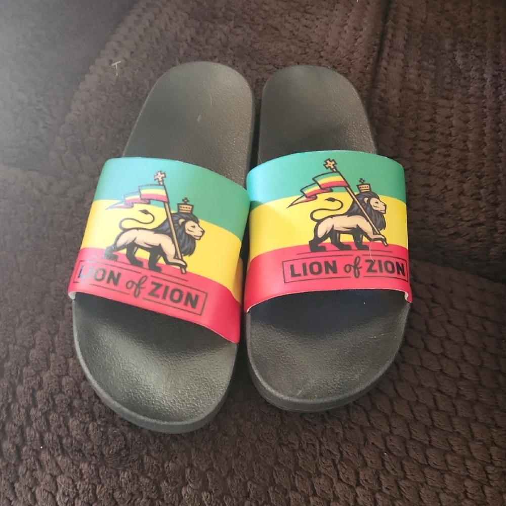 Vibrant Rainbow Slide Sandals with Cartoon Graphic